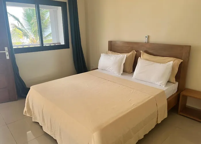 Hotel Restaurant Lounge Madiana Plage